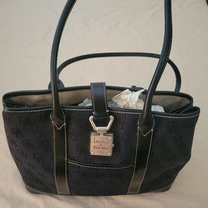 Dooney & Bourke black purse